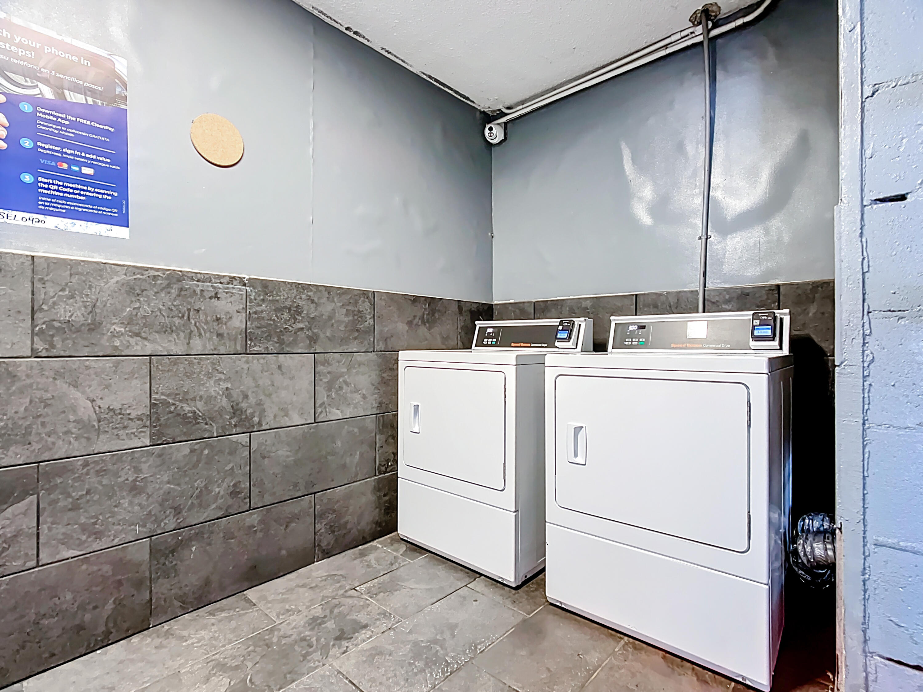 4645 North Socrum Loop Road, Unit 101 Lakeland, FL 33809 - Photo 7 of 23 Stayable Lakeland - 4645 N Socrum Loop R