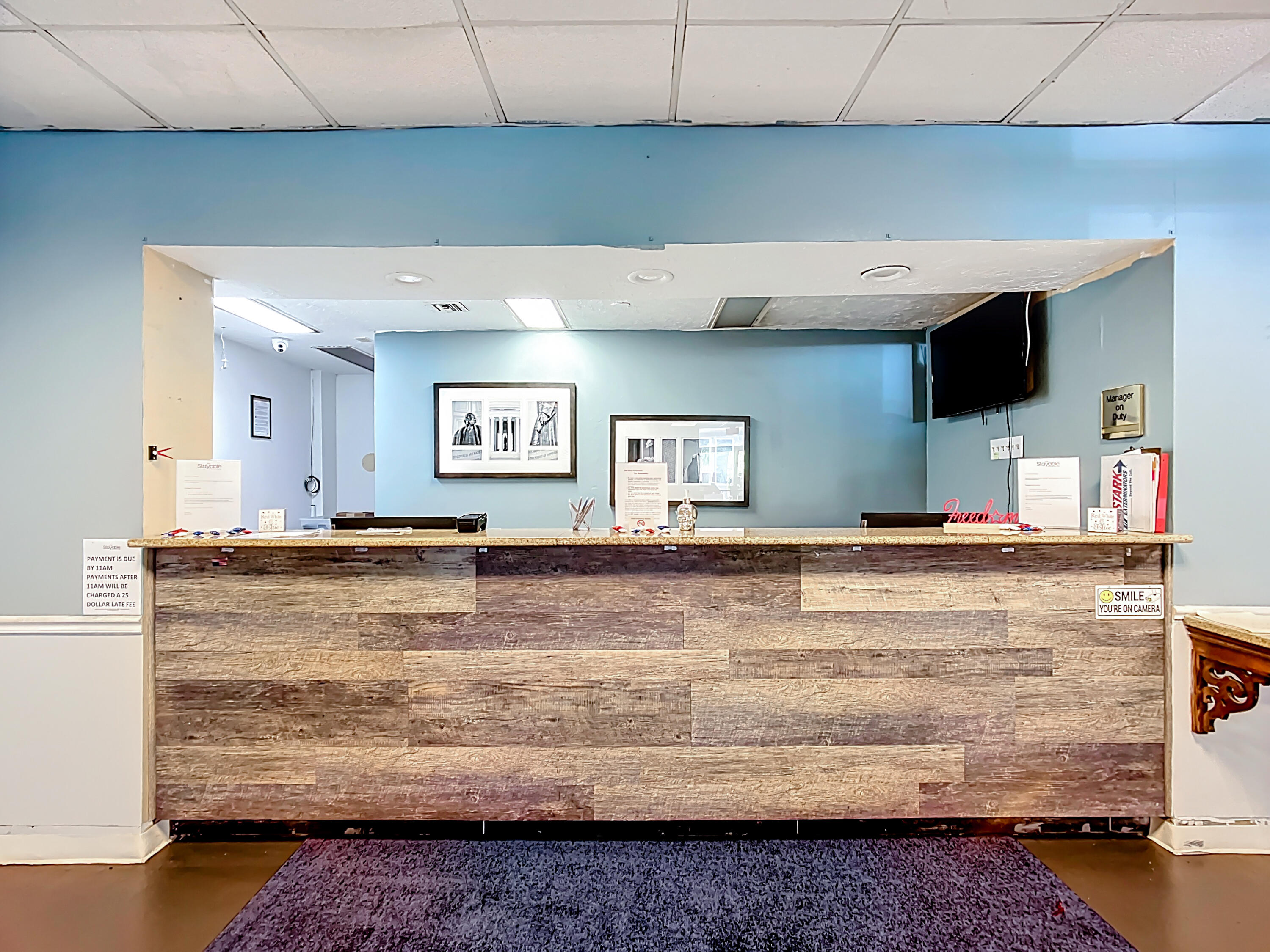 4645 North Socrum Loop Road, Unit 101 Lakeland, FL 33809 - Photo 9 of 23 Stayable Lakeland - 4645 N Socrum Loop R