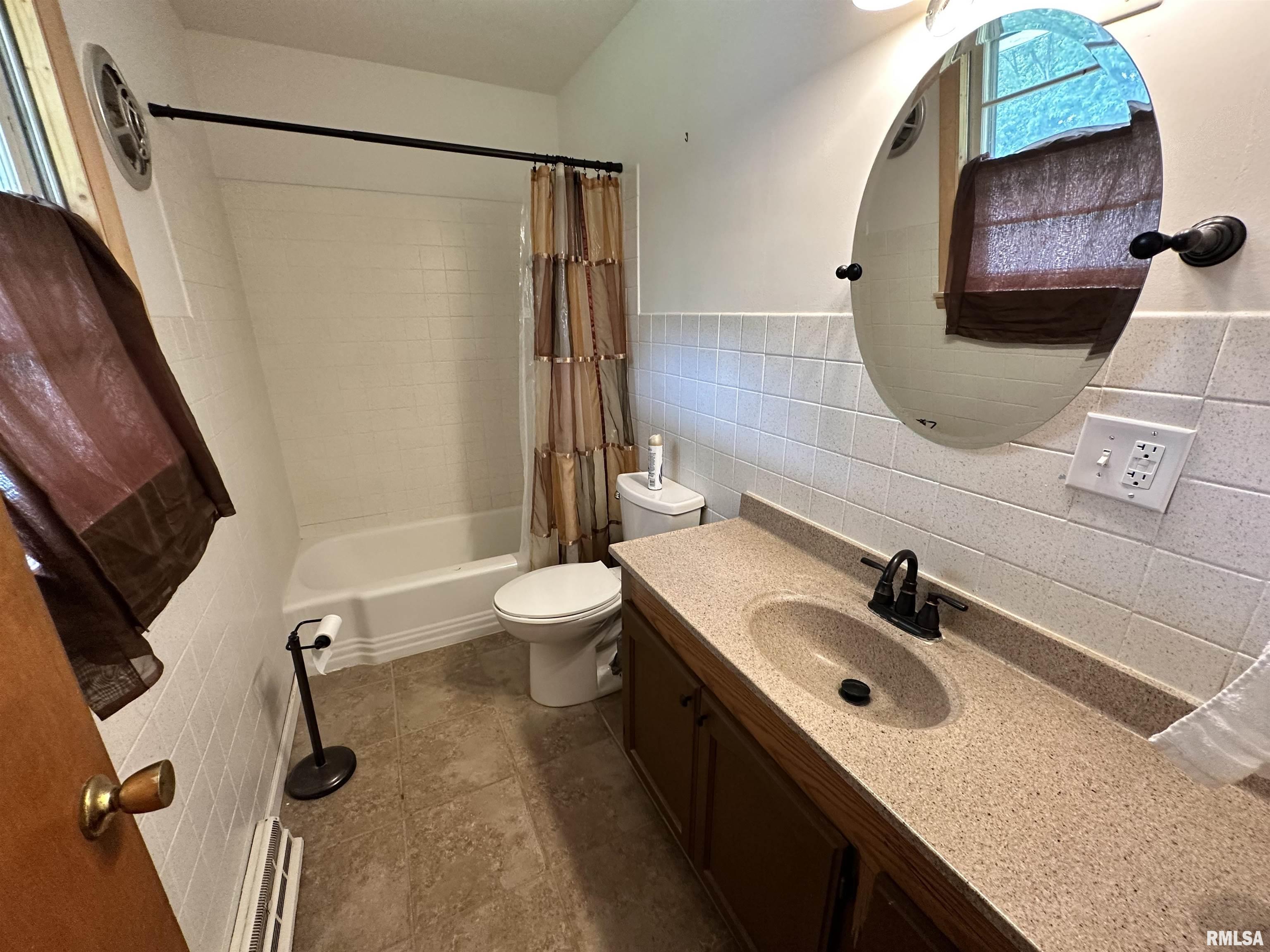 2401 Springfield Road East Peoria, IL 61611 - Photo 19 of 27 Gallery Image 19
