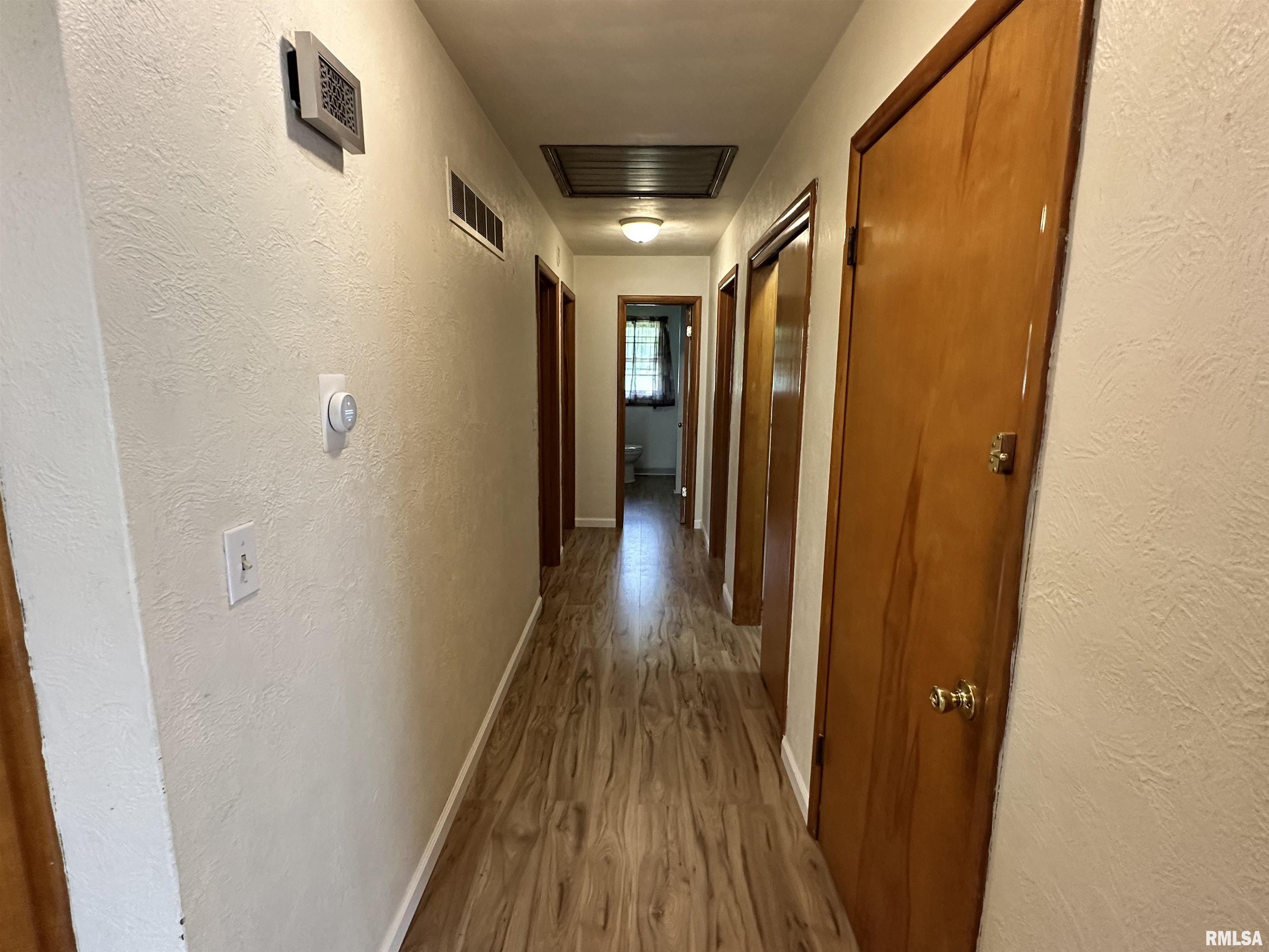 2401 Springfield Road East Peoria, IL 61611 - Photo 24 of 27 Gallery Image 24