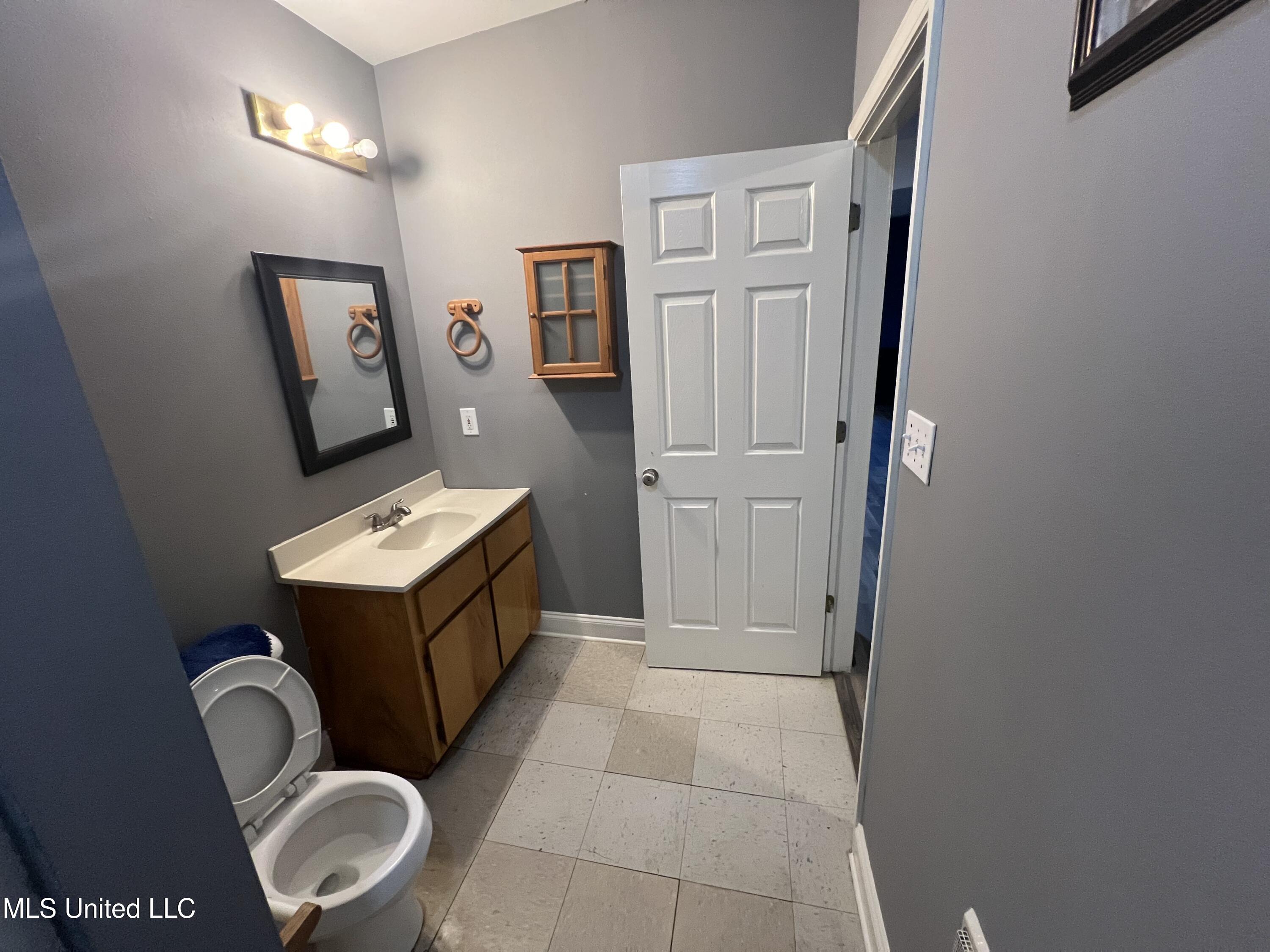 100 Elizabeth Street, Unit C Picayune, MS 39466 - Photo 11 of 20 Photo Nov 11 2025, 1 41 57 PM