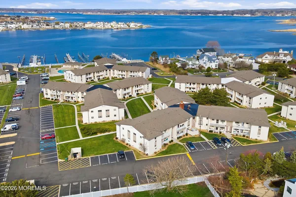 $454,900 | 35 Wharfside Drive, Monmouth Beach, NJ 07750