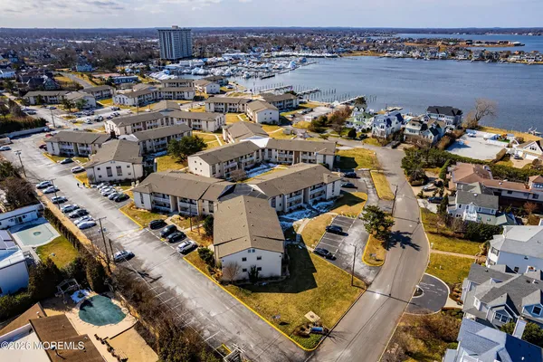 $454,900 | 35 Wharfside Drive, Monmouth Beach, NJ 07750