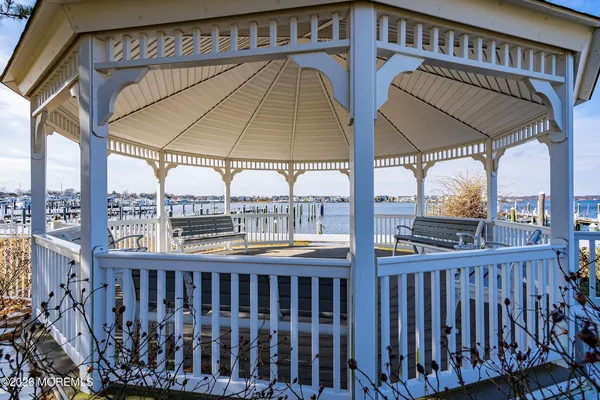 $454,900 | 35 Wharfside Drive, Monmouth Beach, NJ 07750