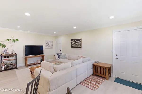 $454,900 | 35 Wharfside Drive, Monmouth Beach, NJ 07750