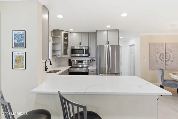 $454,900 | 35 Wharfside Drive, Monmouth Beach, NJ 07750