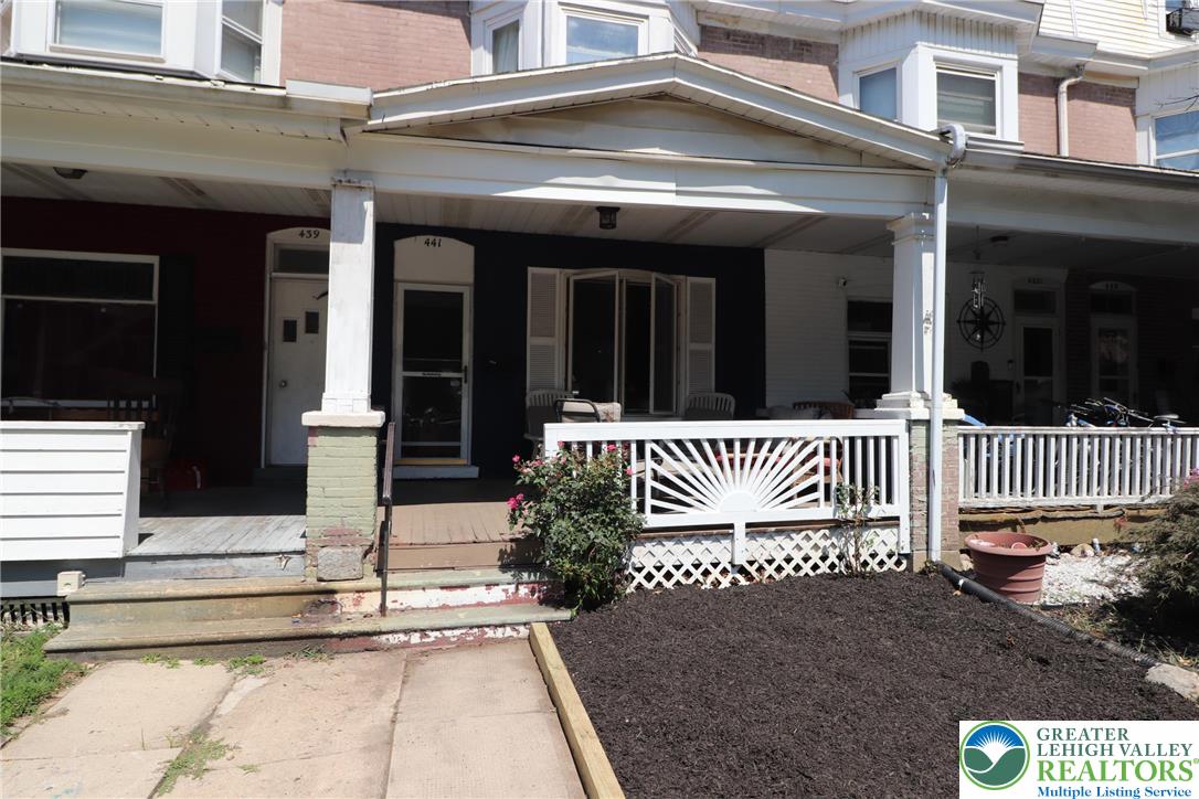 441 Franklin Avenue Palmerton, PA 18071 - Photo 26 of 31 front view of a house