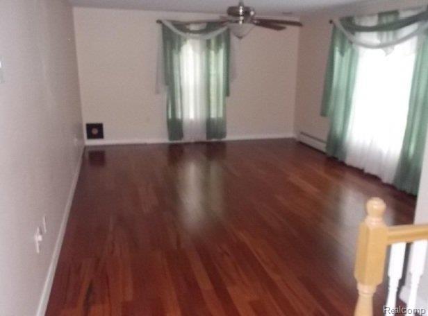 8570 9 Mile Bridge Road Manistee, MI 49660 - Photo 2 of 4 705405801 Living.jpg
