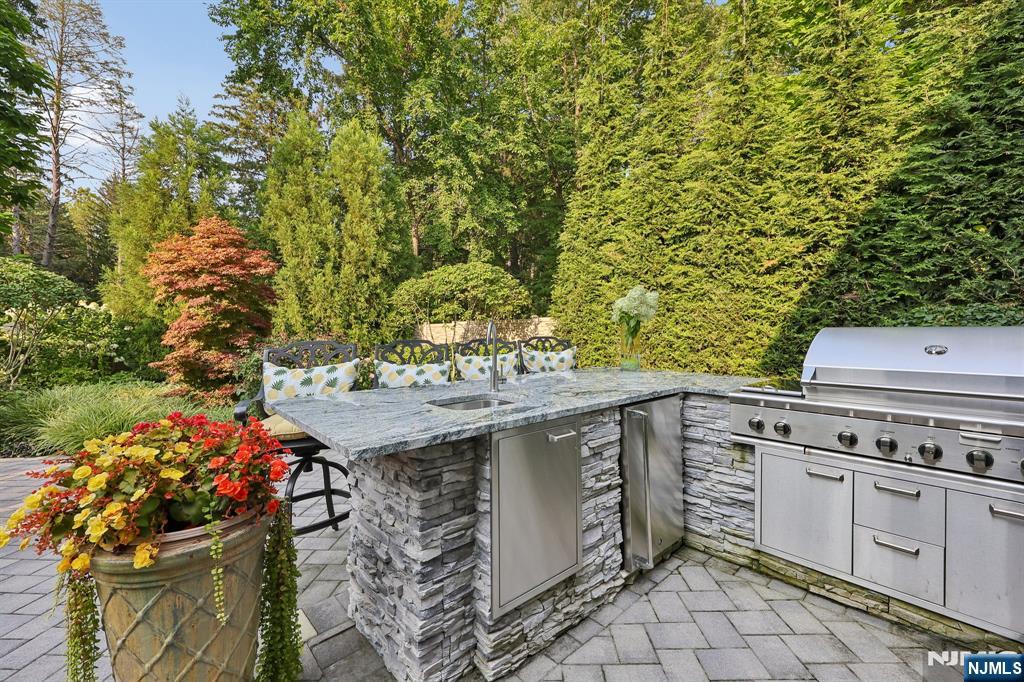 47 Rutgers Street Closter, NJ 07624 - Photo 41 of 45 Gallery Image 41