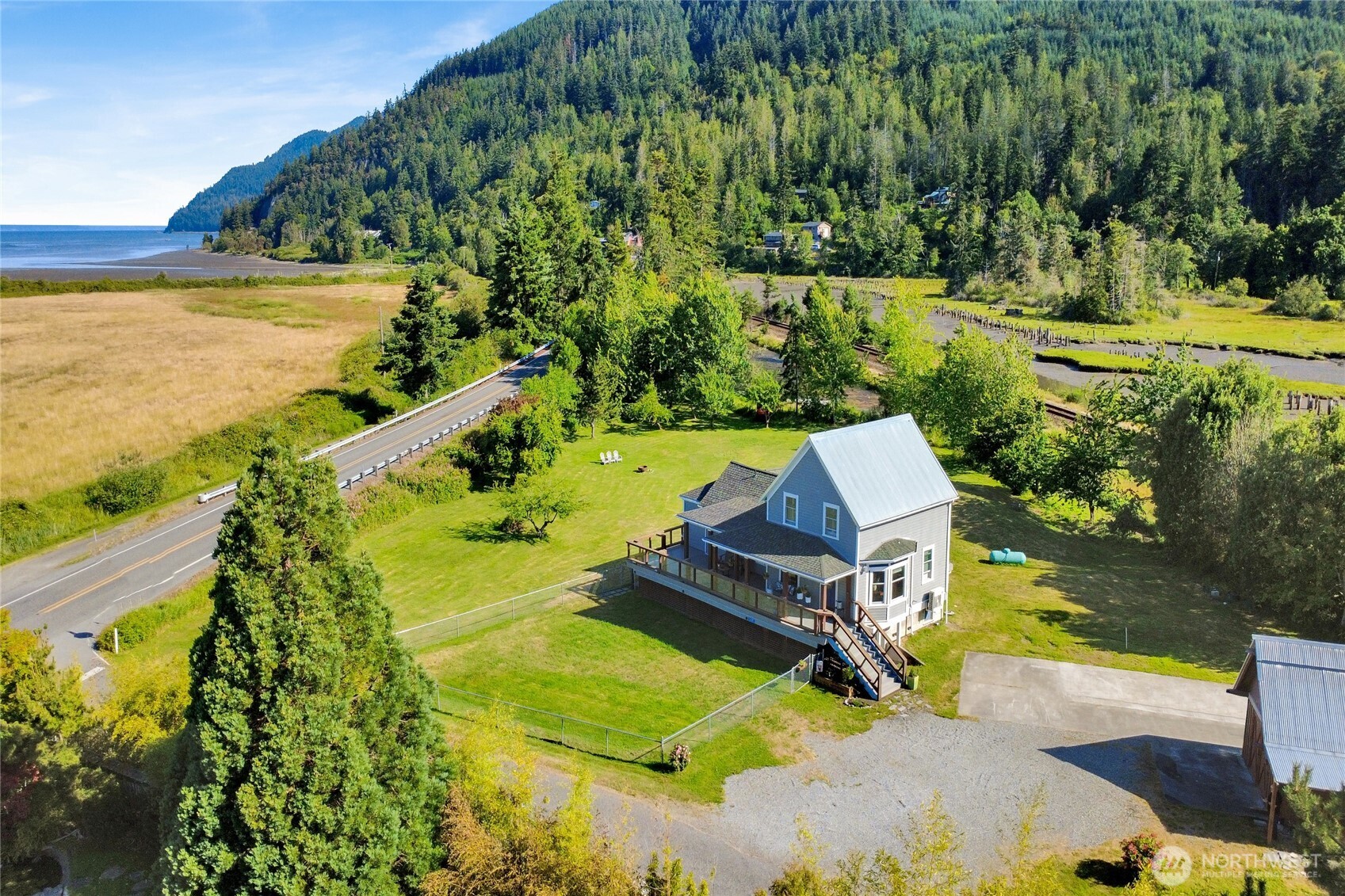 3455 Legg Road Bow, WA 98232 - Photo 33 of 40