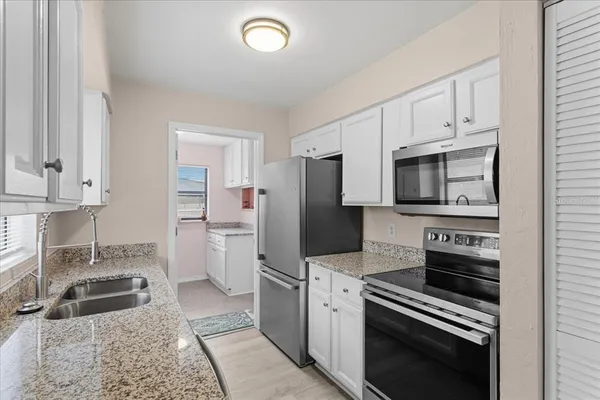 $219,900 | 11907 Northwest 147 Place, Alachua, FL 32615