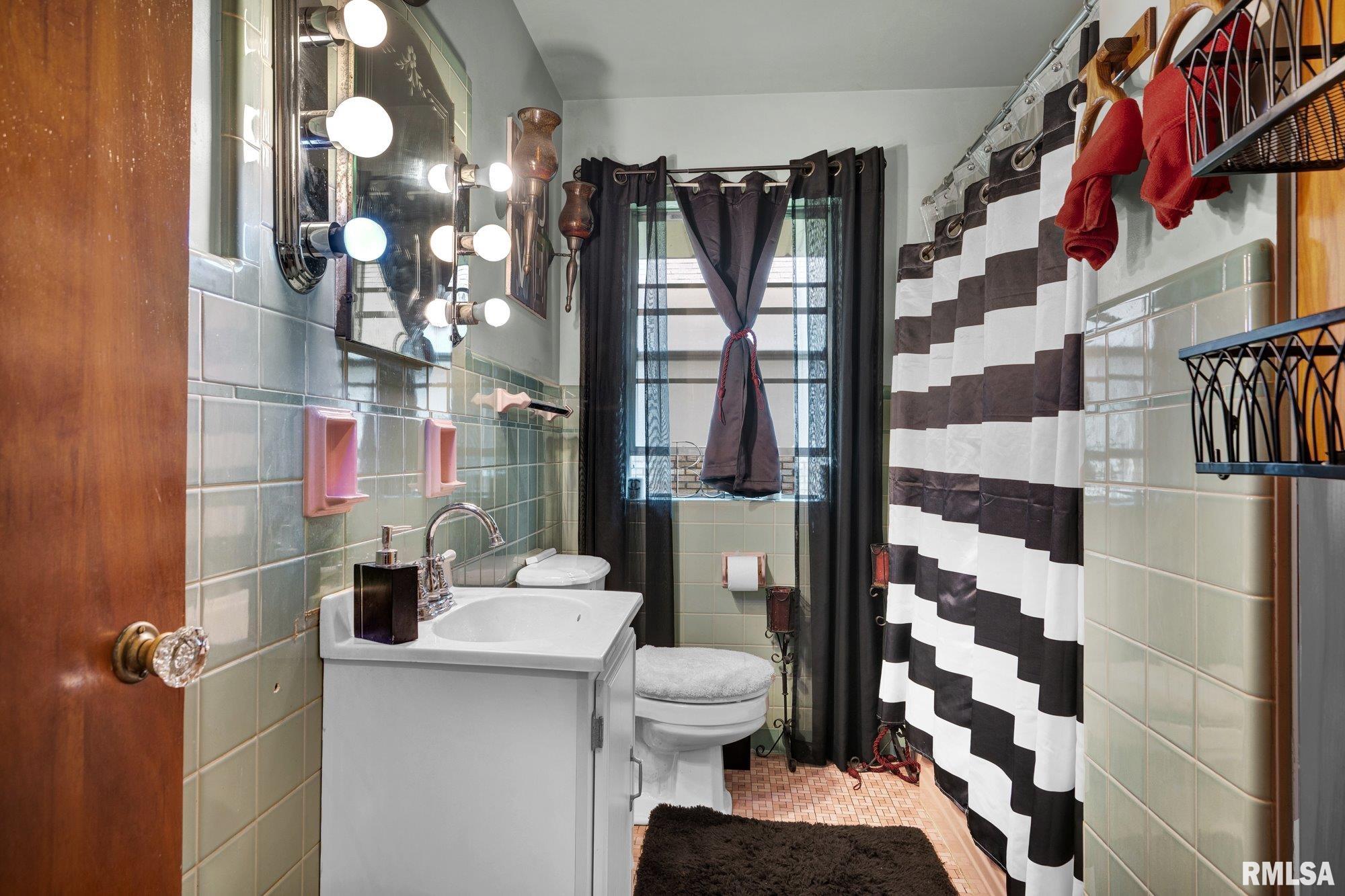 2907 North Sheridan Road Peoria, IL 61604 - Photo 14 of 30 Gallery Image 14