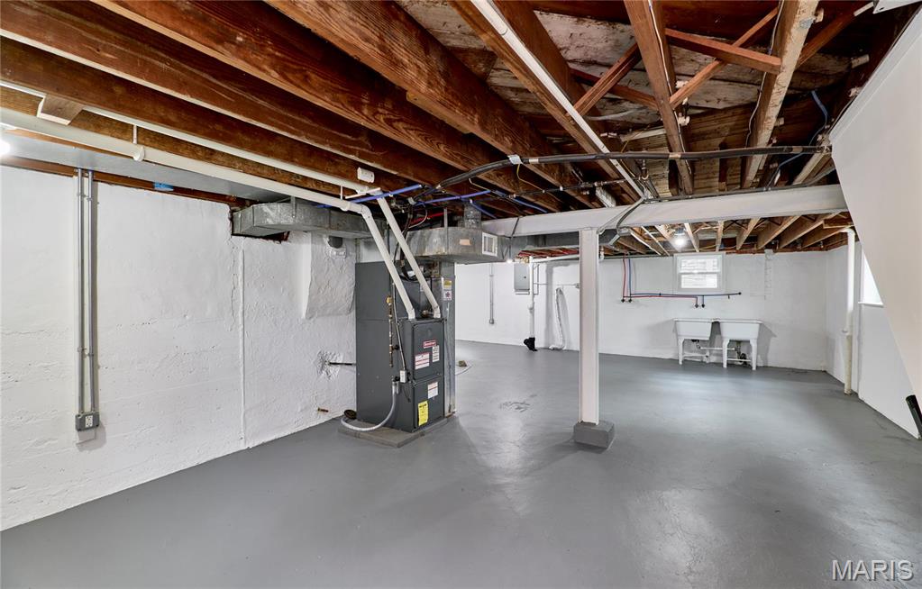 627 Bermuda Drive St. Louis, MO 63121 - Photo 25 of 29