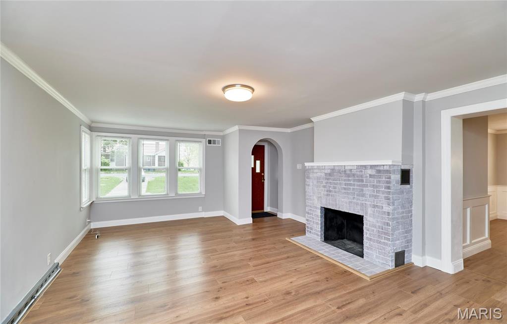 627 Bermuda Drive St. Louis, MO 63121 - Photo 5 of 29