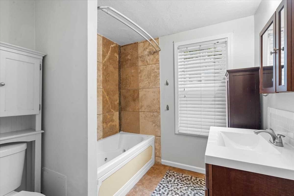 14 St Elmo Road Worcester, MA 01602 - Photo 32 of 42
