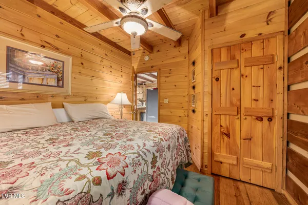 $615,000 | 254 Ivy Wood Lane, Mountain City, TN 37683