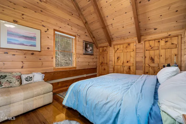 $615,000 | 254 Ivy Wood Lane, Mountain City, TN 37683