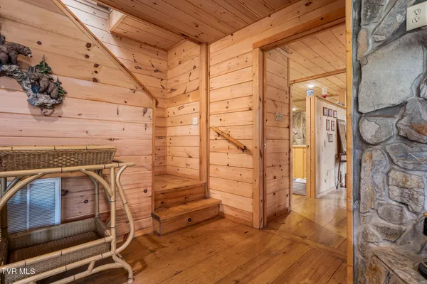 $615,000 | 254 Ivy Wood Lane, Mountain City, TN 37683