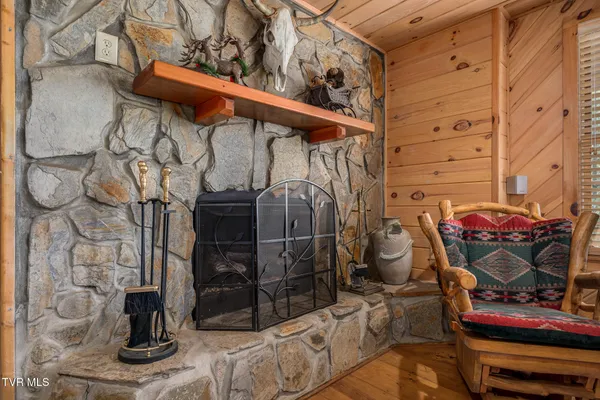 $615,000 | 254 Ivy Wood Lane, Mountain City, TN 37683