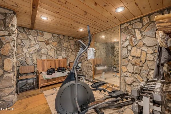 $615,000 | 254 Ivy Wood Lane, Mountain City, TN 37683