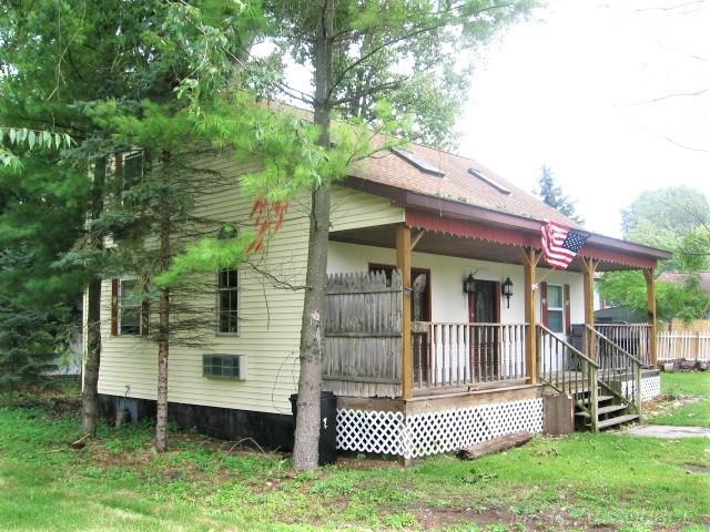 3772 Maple Road Fort Gratiot, MI 48059 - Photo 8 of 28 Southwest Side of Home