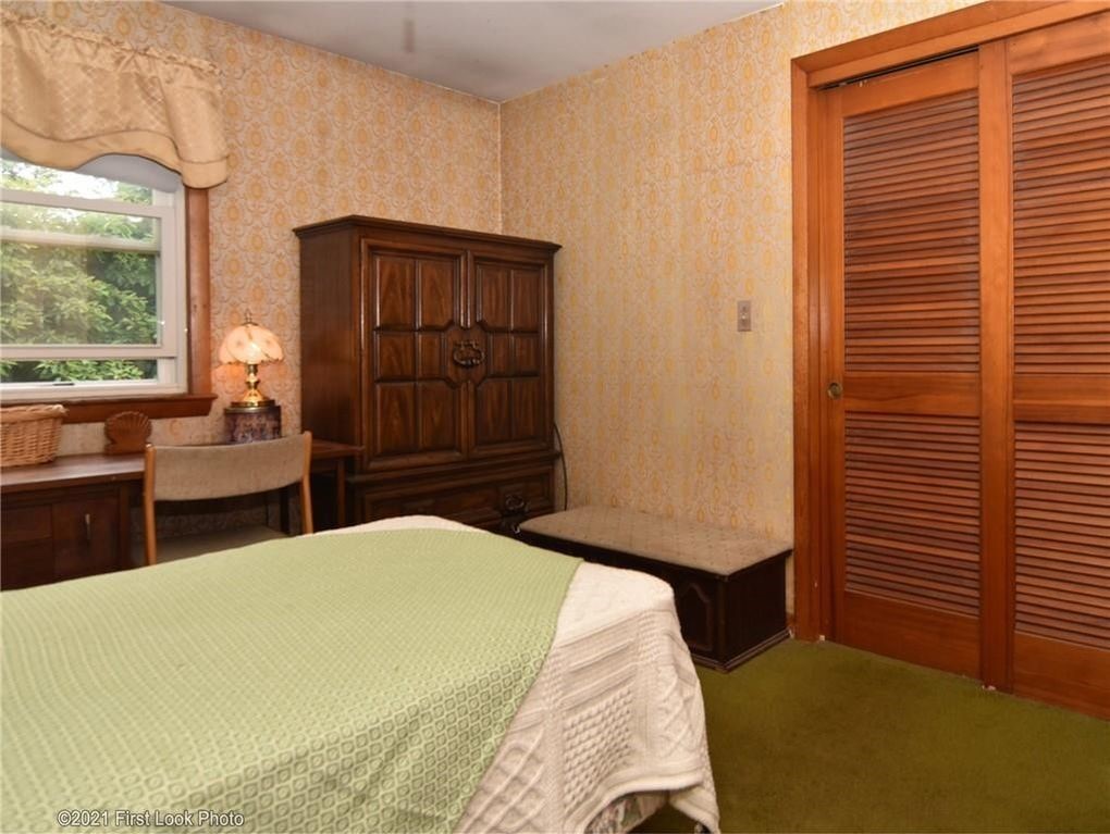 855 Stafford Road Tiverton, RI 02878 - Photo 14 of 29 Gallery Image 14