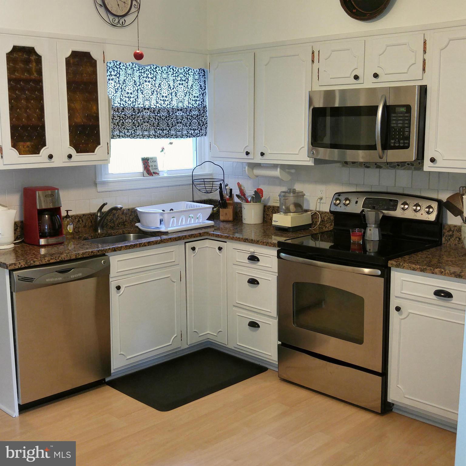 6209 Tramore Road Baltimore, MD 21214 - Photo 14 of 29 Kitchen