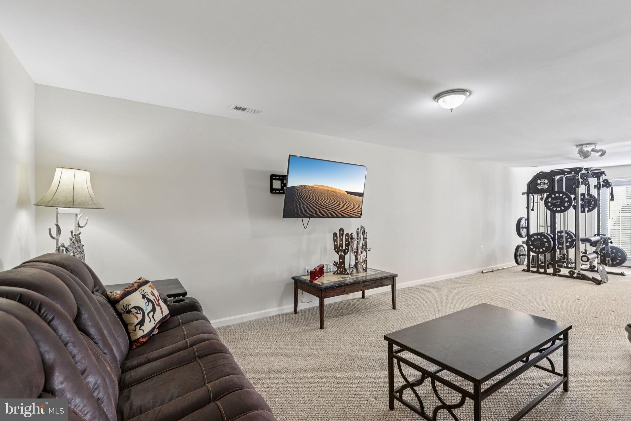 268 Shannon Court Inwood, WV 25428 - Photo 22 of 26 a living room with furniture