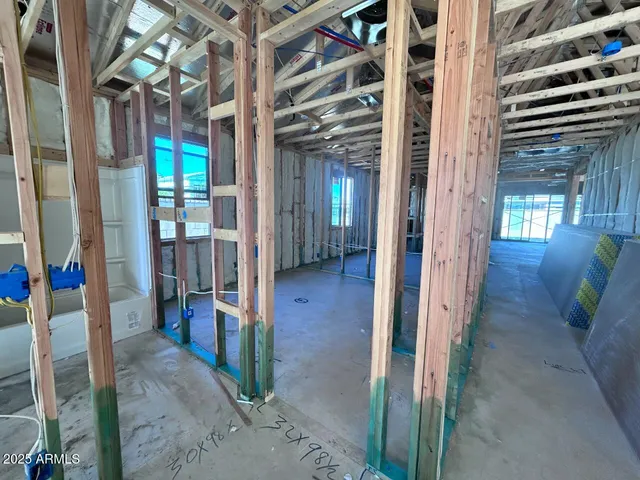 a view of an entryway with a outdoor space