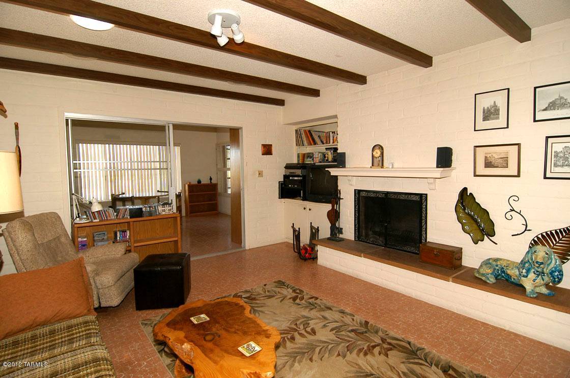 7052 West Picture Rocks Road Tucson, AZ 85743 - Photo 7 of 40 Gallery Image 7