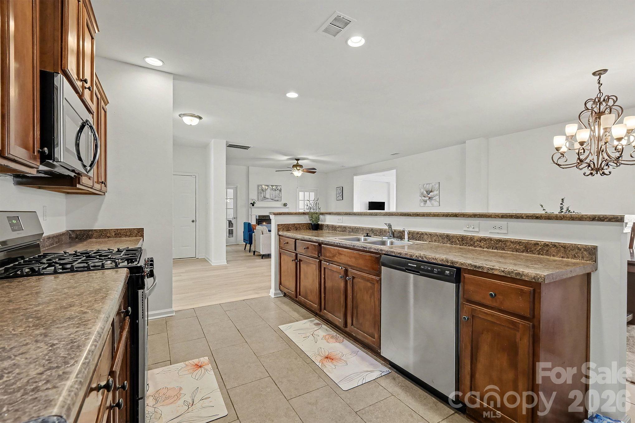 6003 Sedgewick Road Indian Trail, NC 28079 - Photo 9 of 46