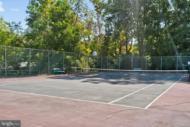 a view of a tennis court