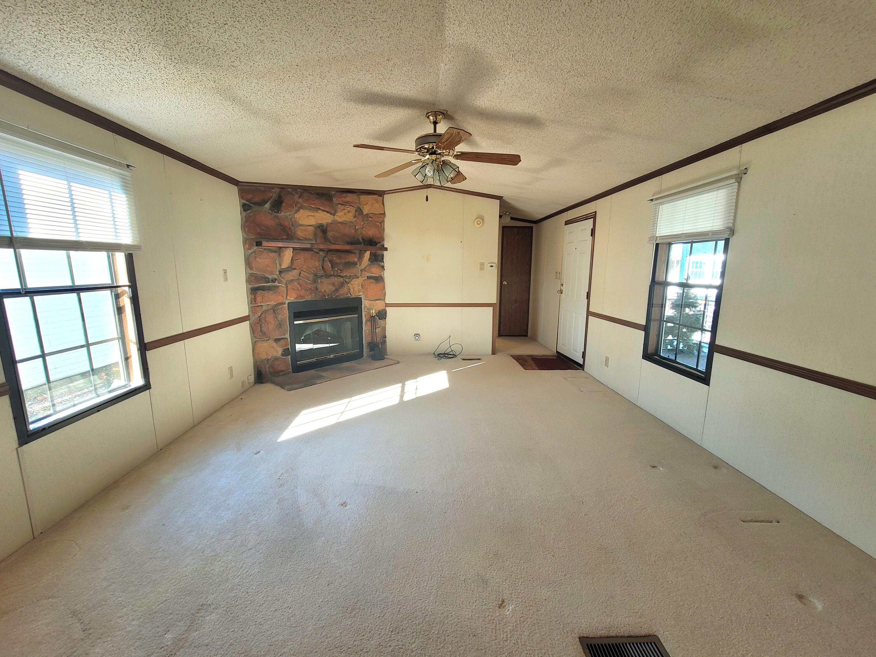 63 Sunset Drive Springfield, OH 45504 - Photo 9 of 30