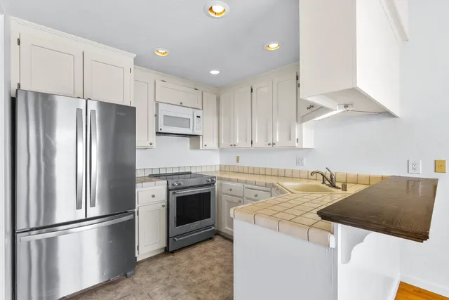 $855,000 | 17 Carriage Lane, Scotts Valley, CA 95066