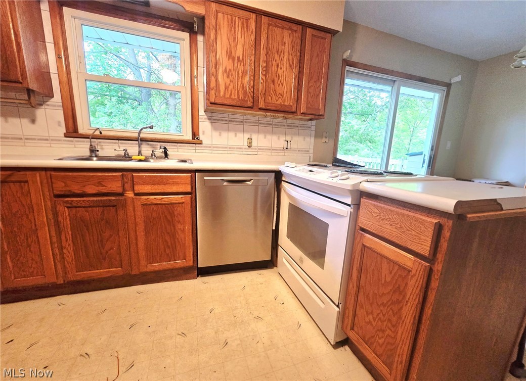 4882 Mogadore Road Kent, OH 44240 - Photo 5 of 16
