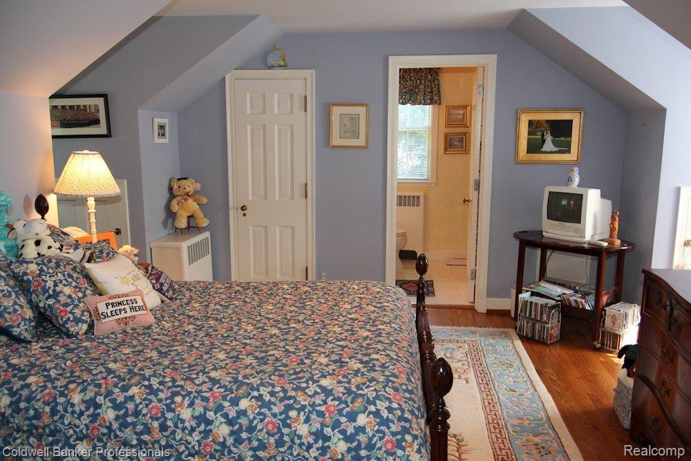 1124 Covington Road Bloomfield Hills, MI 48301 - Photo 20 of 25 4TH BEDROOM