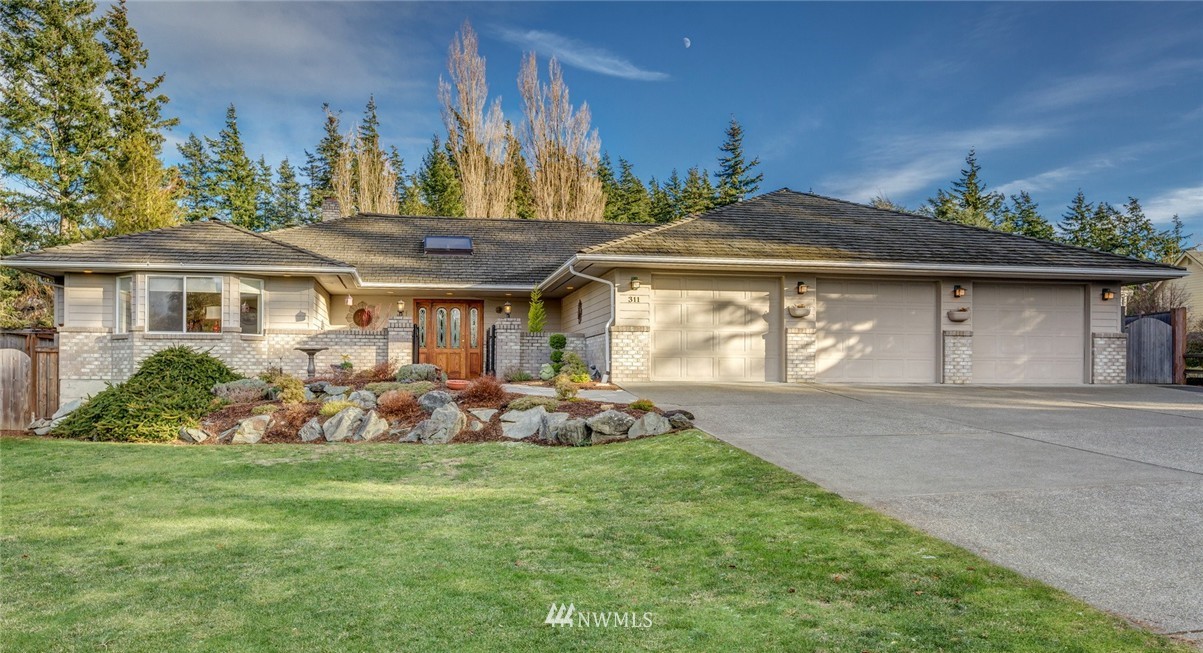 311 Fieldston Road Bellingham, WA 98225 - Photo 1 of 25