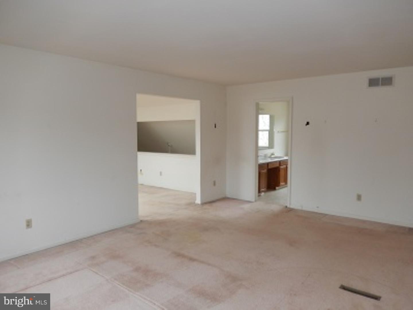 205 West Silver Fox Road Newark, DE 19702 - Photo 11 of 19 Gallery Image 11