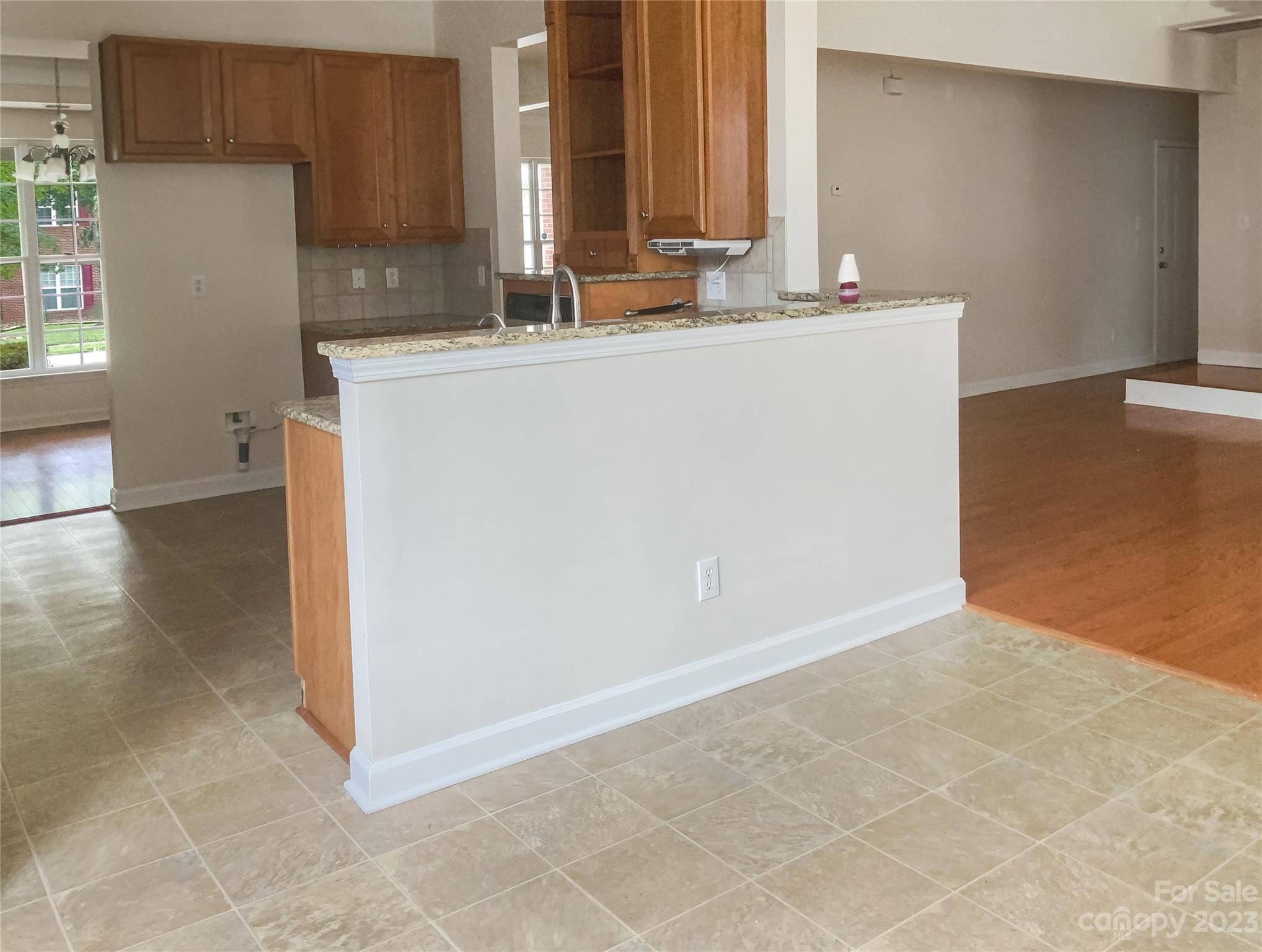 2011 Pin Hook Road Charlotte, NC 28215 - Photo 11 of 21 Gallery Image 11
