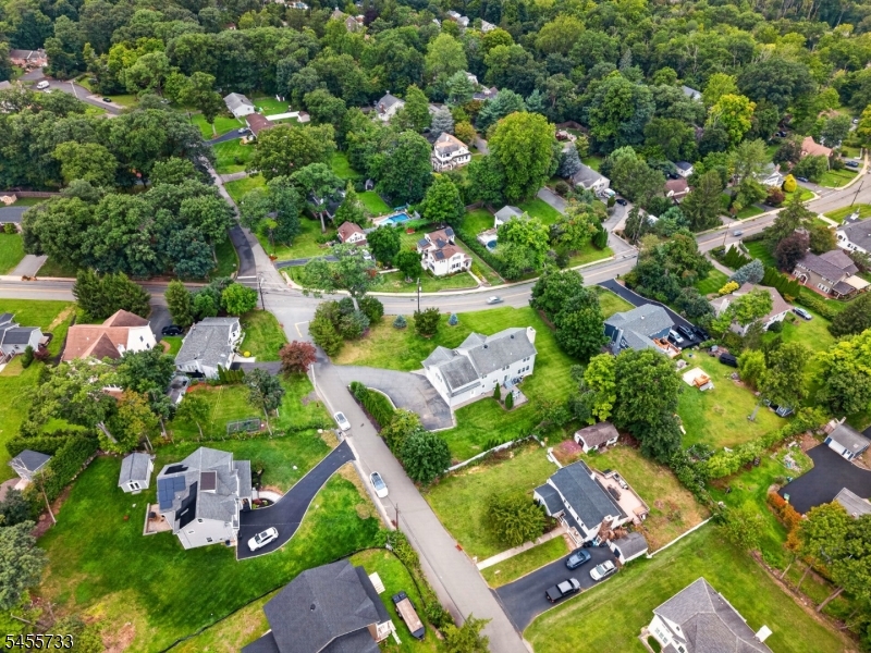 24 Pine Brook Road Montville, NJ 07082 - Photo 5 of 41 Gallery Image 5