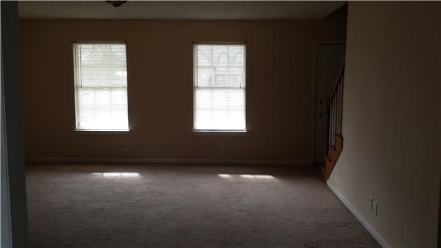 511 Parsons Road Christiana, TN 37037 - Photo 4 of 18 Living room