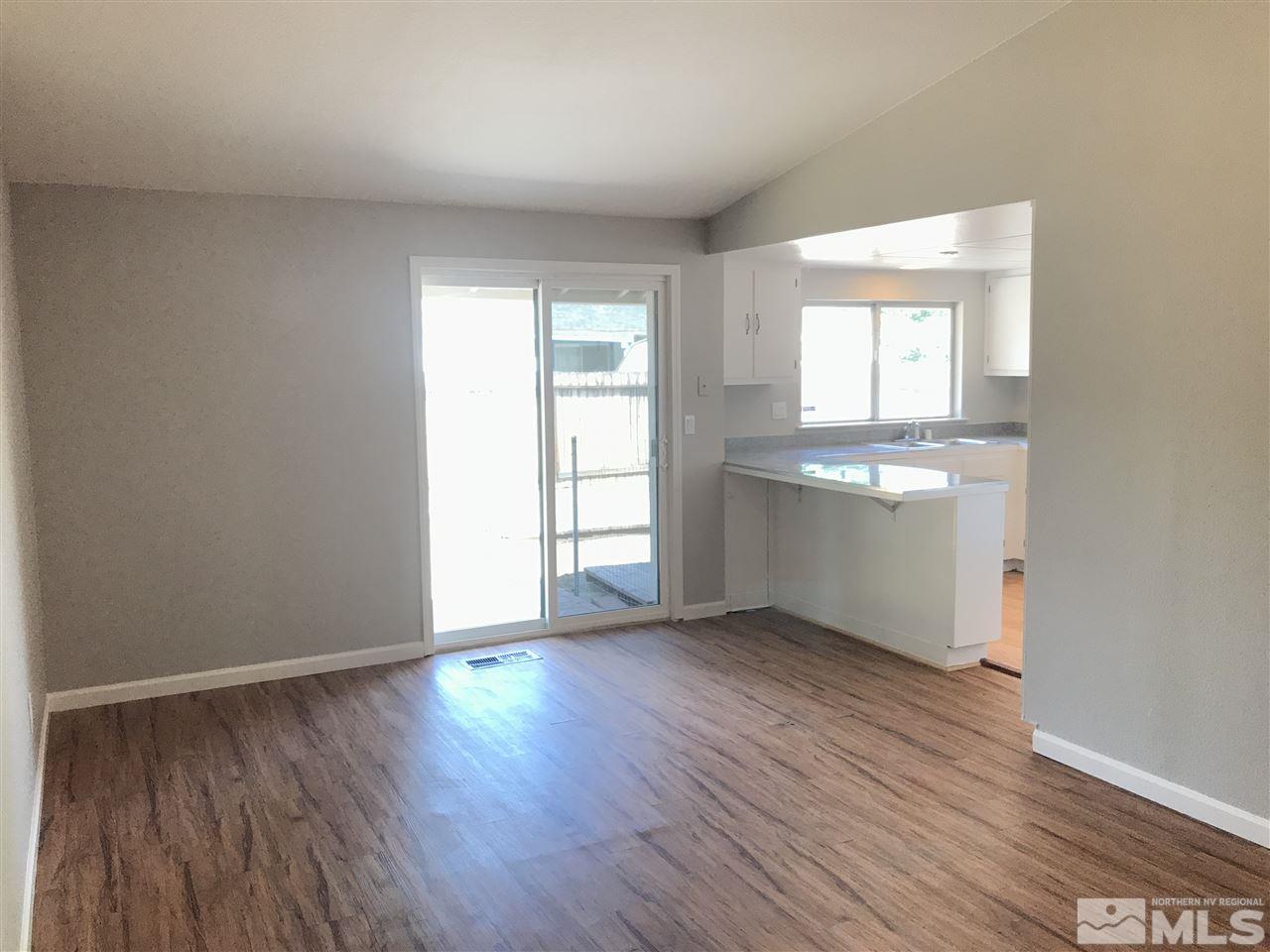 4735 Travis Way Reno, NV 89502 - Photo 6 of 23 Photo 6