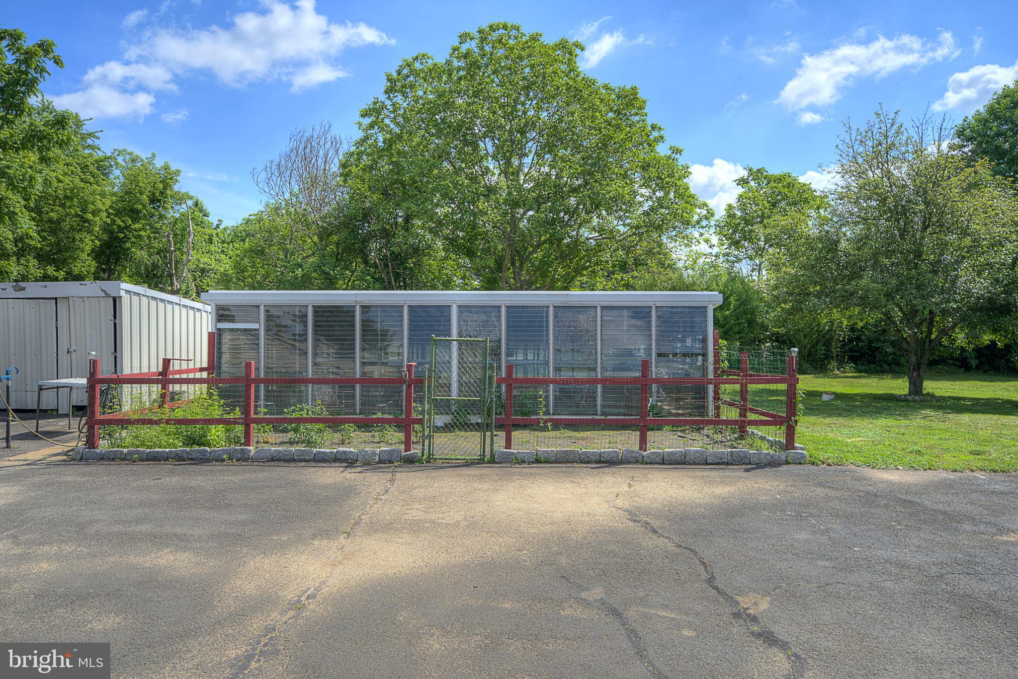 727 Jarrett Road Horsham, PA 19044 - Photo 16 of 33 Gallery Image 16