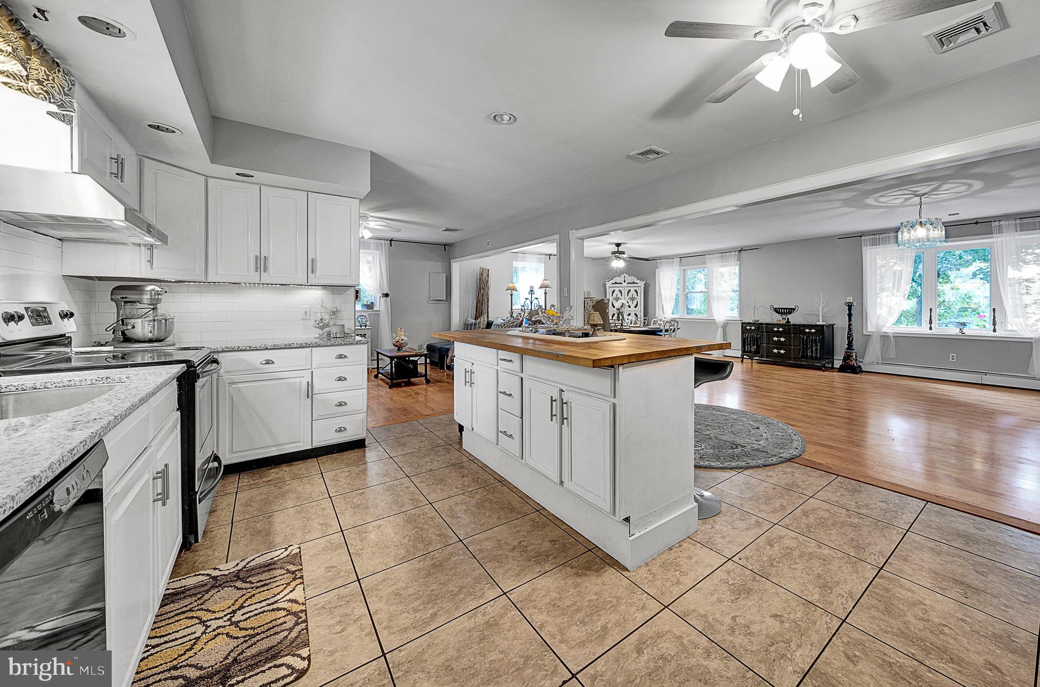 727 Jarrett Road Horsham, PA 19044 - Photo 29 of 33 Gallery Image 29