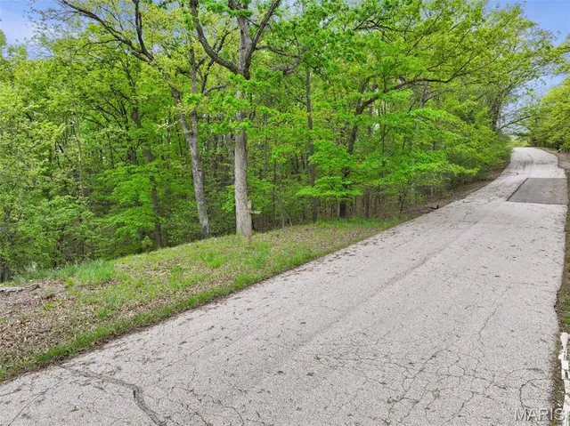 $65,000 | 1524 Shalimar Ridge Lane, High Ridge, MO 63049