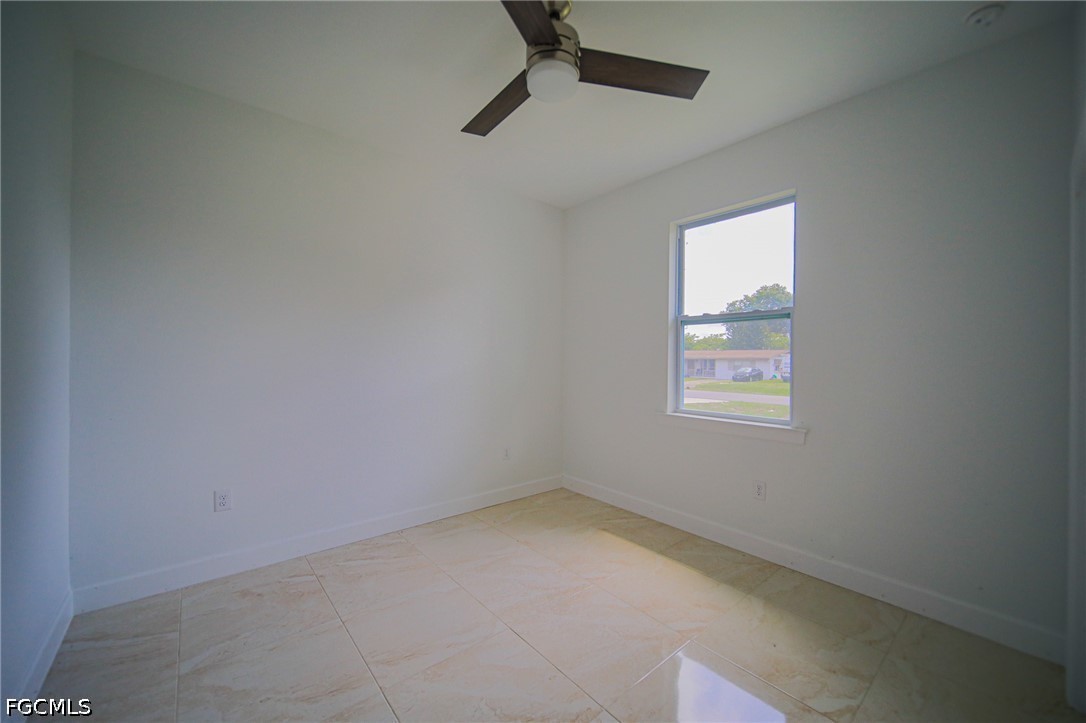 127 Connecticut Road Lehigh Acres, FL 33936 - Photo 17 of 22