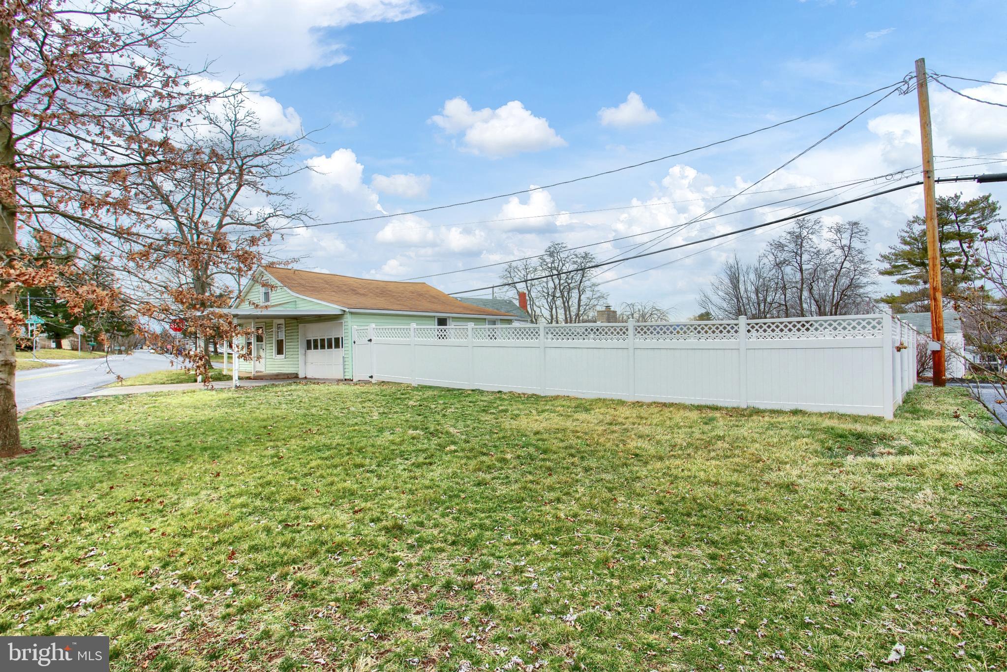 201 Beaver Road Harrisburg, PA 17112 - Photo 3 of 34 Gallery Image 3