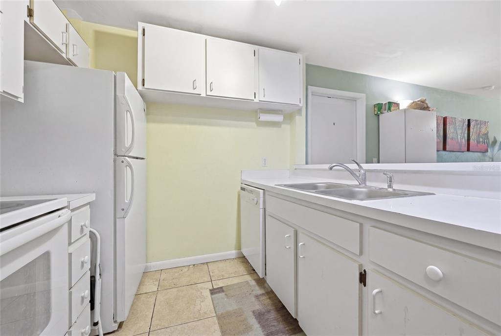 4000 Southwest 23rd Street, Unit 2101 Gainesville, FL 32608 - Photo 8 of 36
