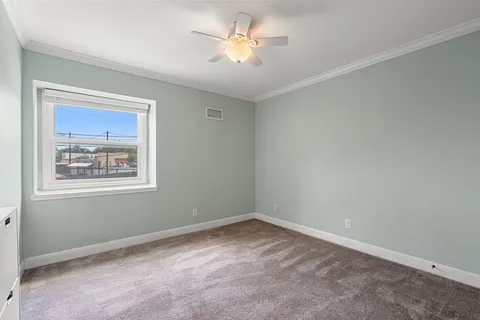 $1,875 | 2500 Steck Avenue, Unit 32, Austin, TX 78757