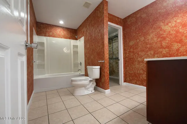 $165,888 | 3515 Julia Street, Greenwood, MS 38930